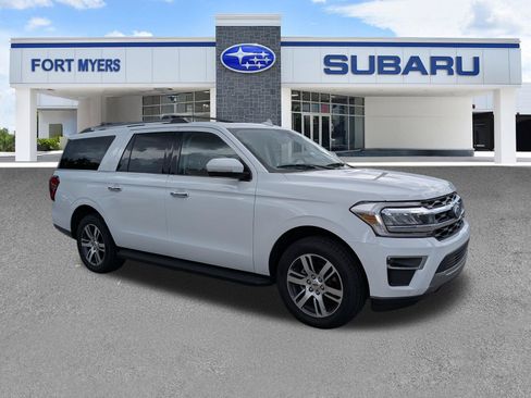 Used 2024 Ford Expedition Max Limited RWD image 2