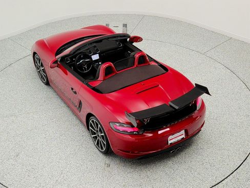 Used 2021 Porsche 718 Boxster S RWD image 28