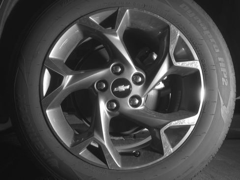 Used 2025 Chevrolet Trax LT FWD image 14