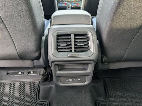 New 2026 Volkswagen Taos SEL AWD/4WD image 27