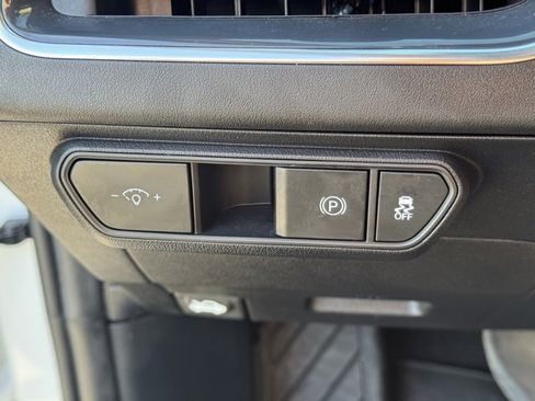 Certified 2025 Kia K4 EX image 23