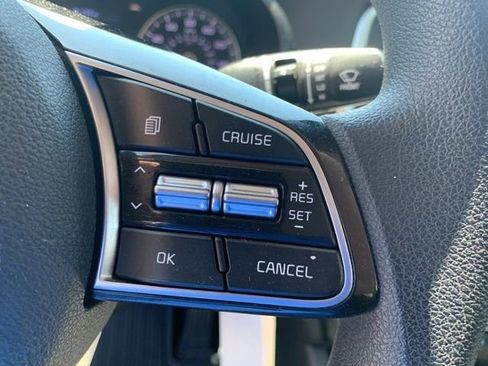 Used 2020 Kia Optima LX FWD image 26