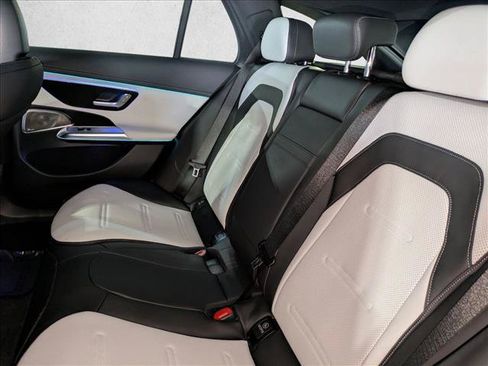 New 2026 Mercedes-Benz E 53 AMG e 4MATIC Wagon image 18