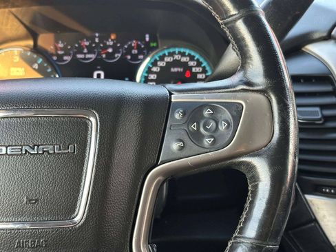 Used 2018 GMC Yukon XL Denali w/ Denali Ultimate Package AWD/4WD image 28