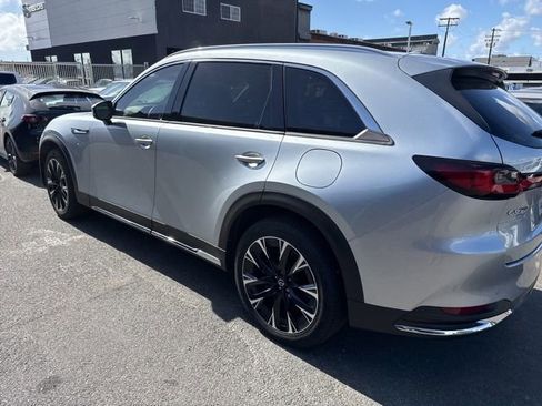 Used 2024 MAZDA CX-90 Plug-In Hybrid w/ Premium Plus AWD/4WD image 6