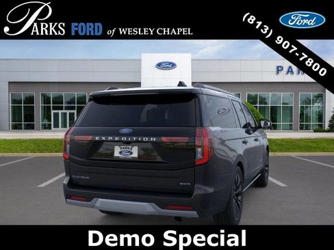 New 2026 Ford Expedition Max Platinum w/ Driver's Package AWD/4WD image 8