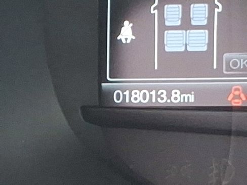 Certified 2024 Ford Edge SE image 20