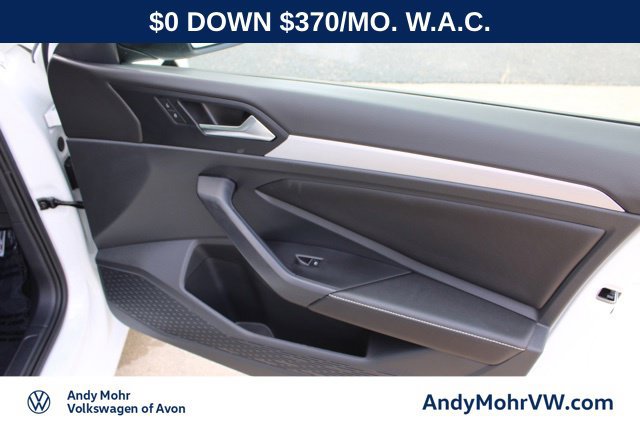Used 2026 Volkswagen Jetta Sport FWD image 18