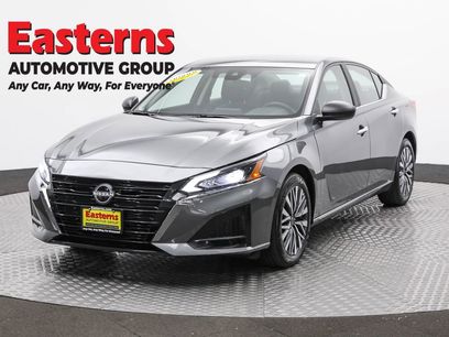 Used 2025 Nissan Altima 2.5 SV