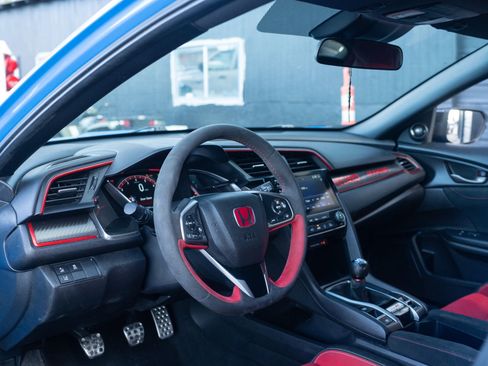 Used 2021 Honda Civic Type R image 19