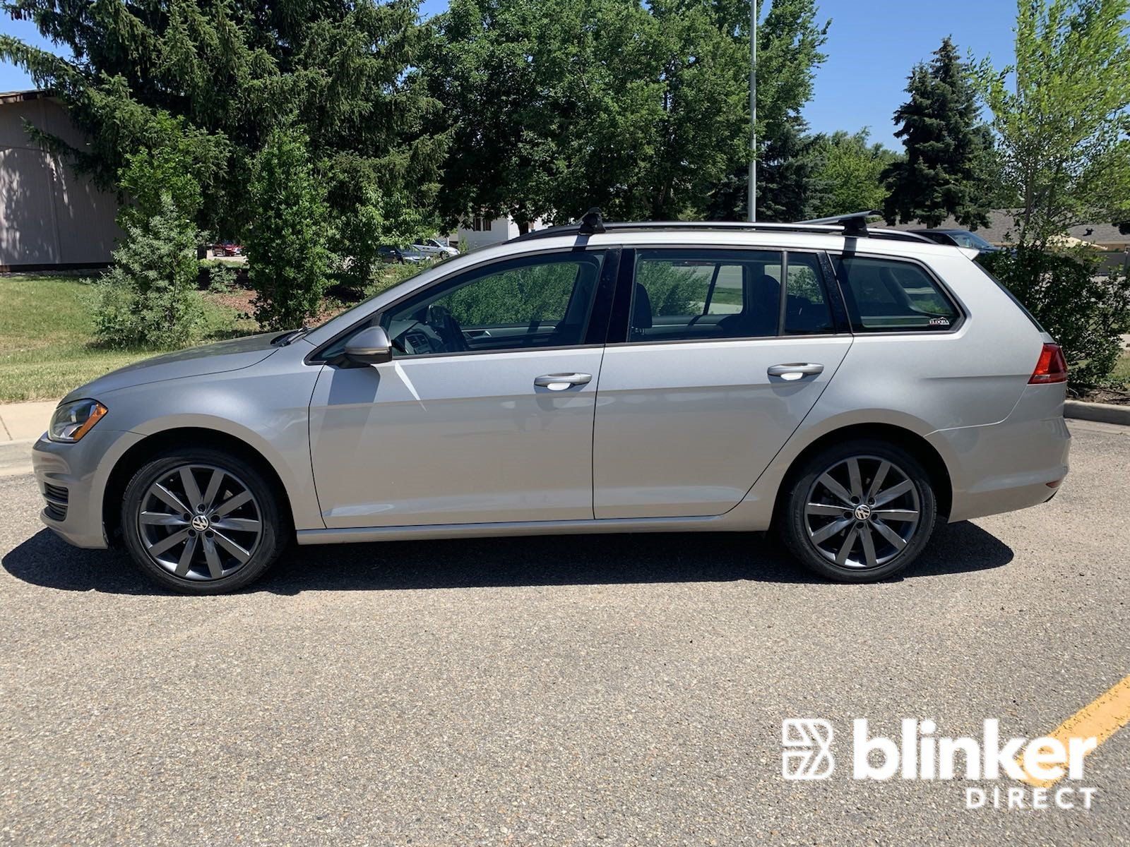 Used 2017 Volkswagen Golf S AWD/4WD image 3