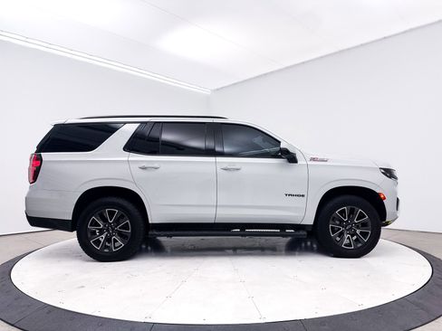 Used 2022 Chevrolet Tahoe Z71 w/ Z71 Off-Road Package image 39