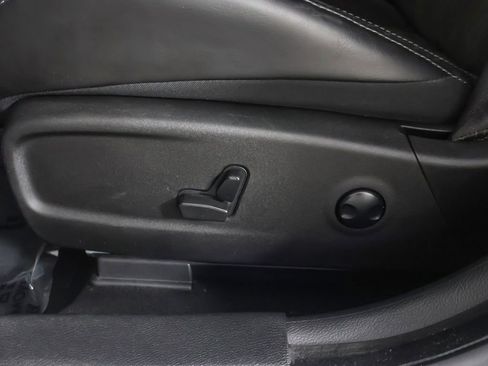 Used 2023 Dodge Charger Scat Pack w/ Plus Group RWD image 30