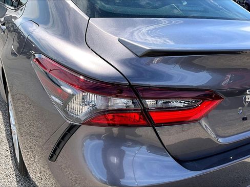 Used 2024 Toyota Camry SE FWD image 28