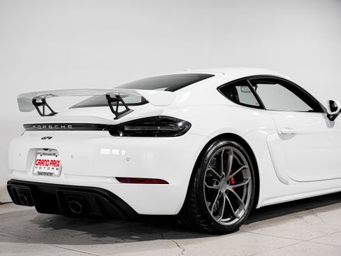 Used 2020 Porsche 718 Cayman GT4 image 34