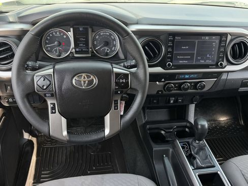 Used 2022 Toyota Tacoma SR5 image 13