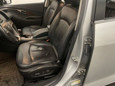 Used 2010 Buick LaCrosse CXL image 10