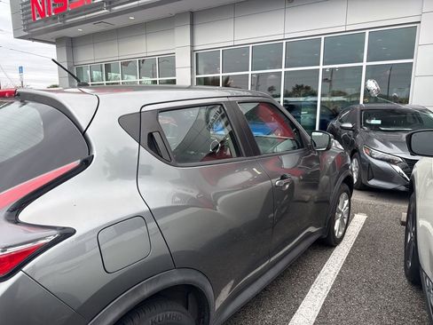 Used 2017 Nissan Juke S image 2