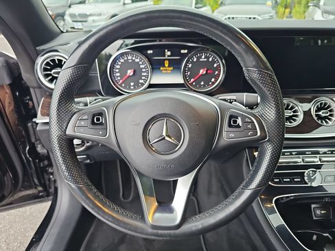 Used 2018 Mercedes-Benz E 400 4MATIC Cabriolet image 16