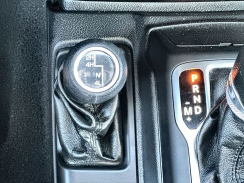 Used 2021 Jeep Wrangler Unlimited Sport AWD/4WD image 34