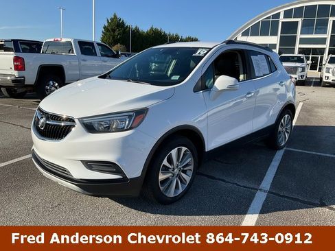 Used 2019 Buick Encore Preferred image 1
