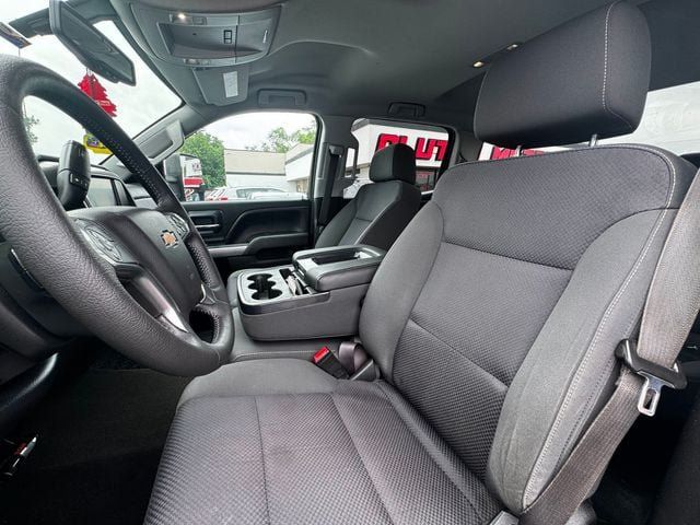 Used 2018 Chevrolet Silverado 2500 LT AWD/4WD image 13
