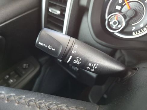 Used 2019 RAM 1500 Big Horn image 64