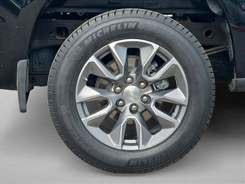 Certified 2019 Chevrolet Silverado 1500 LT w/ All-Star Edition AWD/4WD image 30