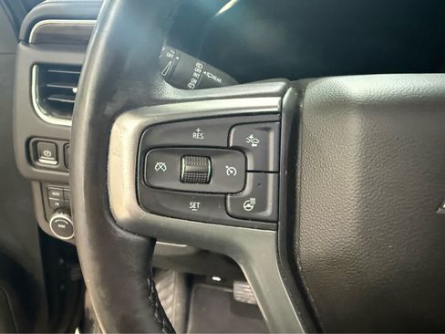 Used 2022 Chevrolet Tahoe Premier AWD/4WD image 18