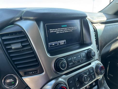 Used 2019 Chevrolet Tahoe LT w/ Luxury Package image 16