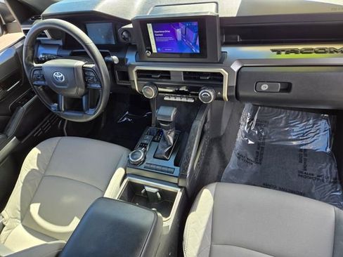 Certified 2025 Toyota Tacoma SR5 image 16