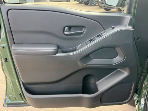 New 2026 Nissan Frontier SV image 14