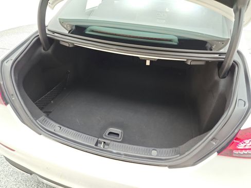 Used 2022 Mercedes-Benz E 350 Sedan image 21