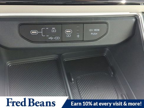 New 2026 Kia Carnival EX FWD image 16