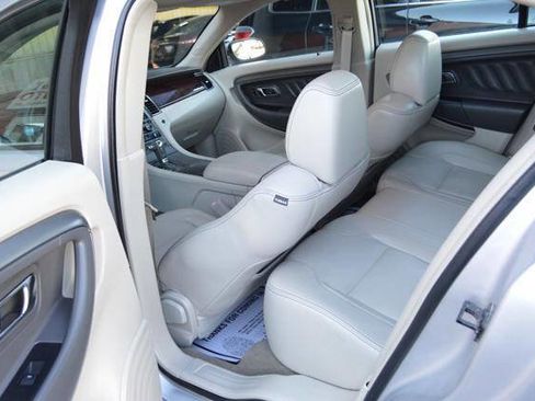 Used 2011 Ford Taurus SEL w/ 201A Rapid Spec Order Code FWD image 25