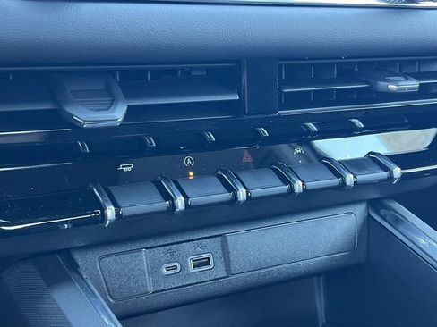 New 2026 GMC Canyon Elevation RWD image 20