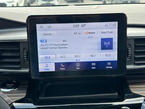 Used 2024 Ford Explorer Limited w/ Equipment Group 301A AWD/4WD image 22