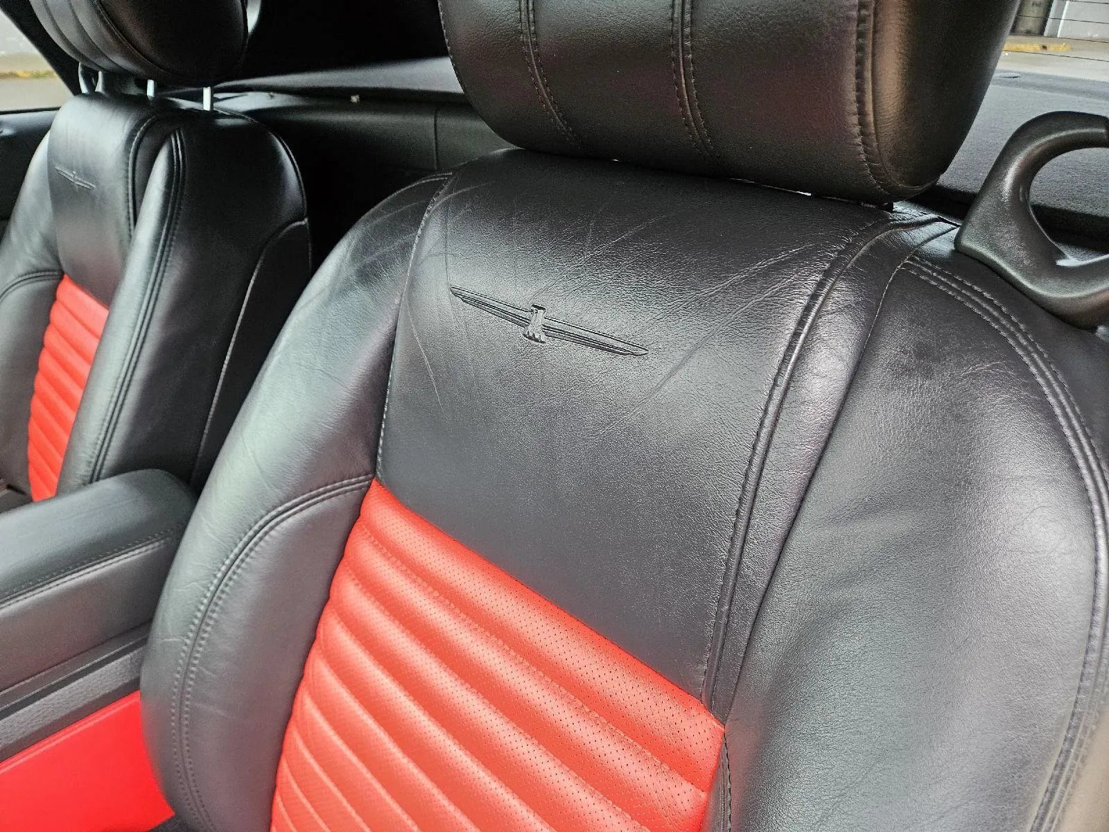 Used 2002 Ford Thunderbird RWD image 19