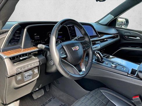 Used 2024 Cadillac Escalade ESV Sport Platinum image 14
