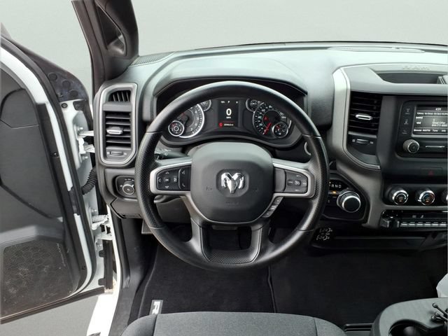 Used 2024 RAM 2500 Tradesman w/ Chrome Appearance Group AWD/4WD image 13