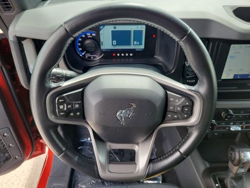 Used 2022 Ford Bronco Big Bend image 25