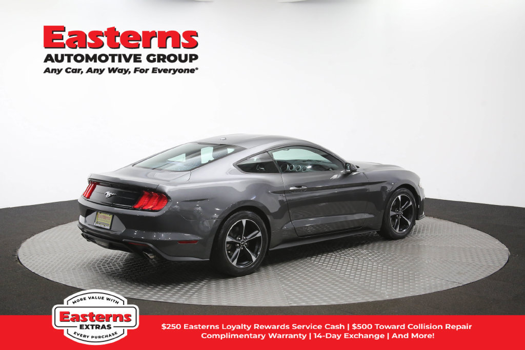 Used 2019 Ford Mustang Coupe RWD image 39