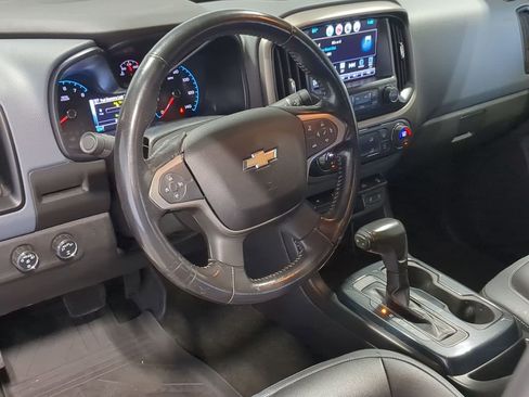 Used 2017 Chevrolet Colorado Z71 AWD/4WD image 12