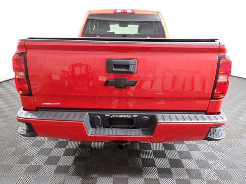 Used 2018 Chevrolet Silverado 1500 Custom w/ Custom Convenience Package RWD image 15