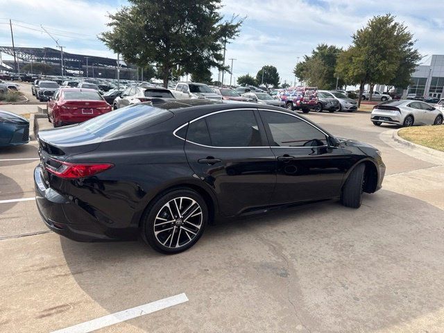 Used 2025 Toyota Camry XLE w/ Premium Plus Package AWD/4WD image 3