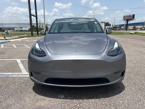 Used 2025 Tesla Model Y Performance AWD/4WD image 8