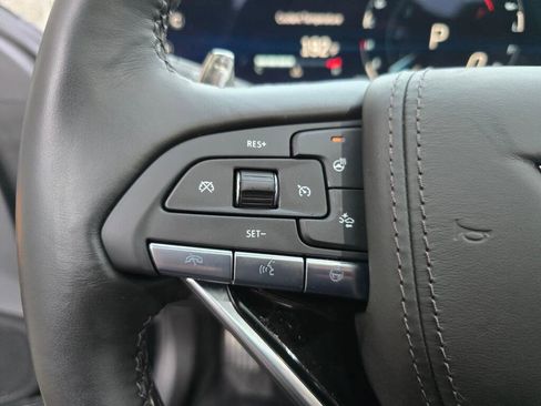 Certified 2025 Cadillac CT5 Premium Luxury w/ Platinum Package AWD/4WD image 40