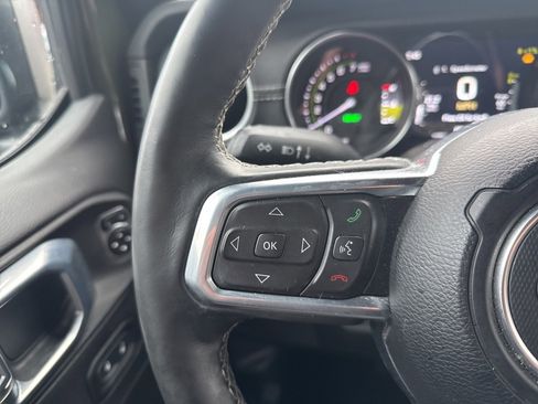 Used 2021 Jeep Wrangler Unlimited Sahara w/ Cold Weather Group image 20