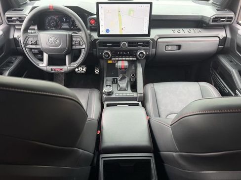 Used 2025 Toyota Tacoma TRD Pro AWD/4WD image 10