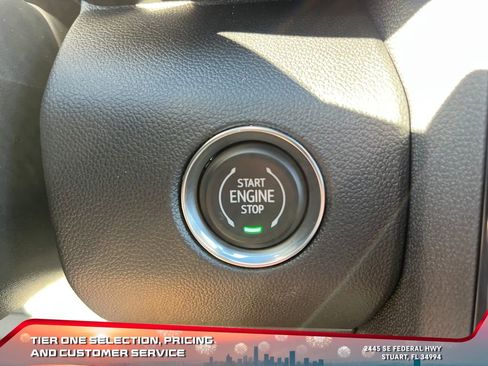 New 2026 GMC Acadia AT4 w/ Luxury Package image 24